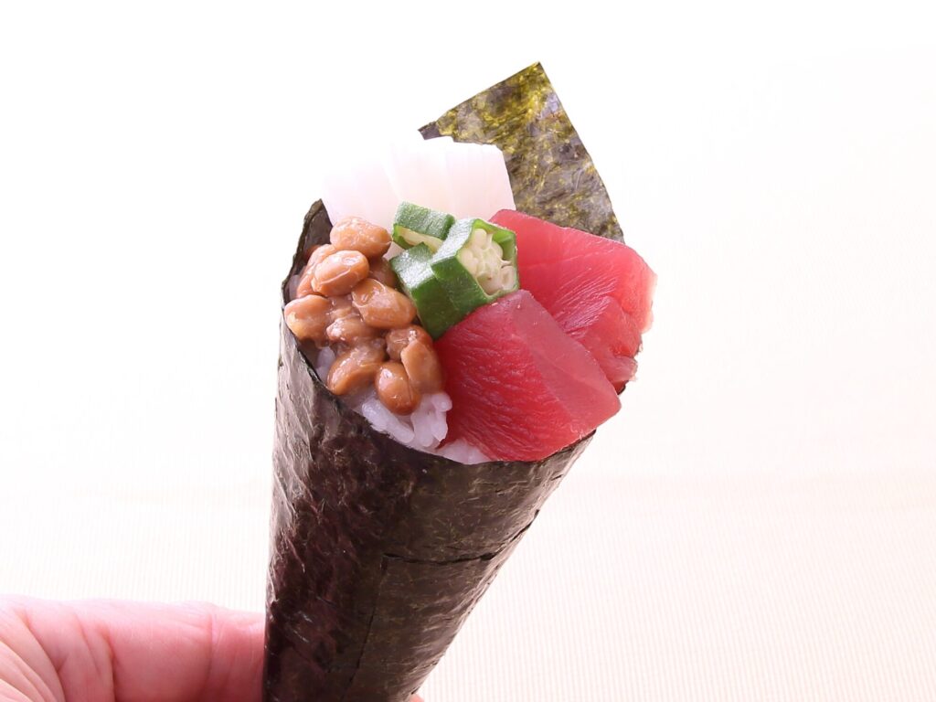 マグロの手巻き
