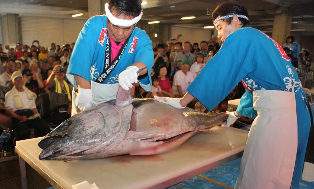マグロの解体