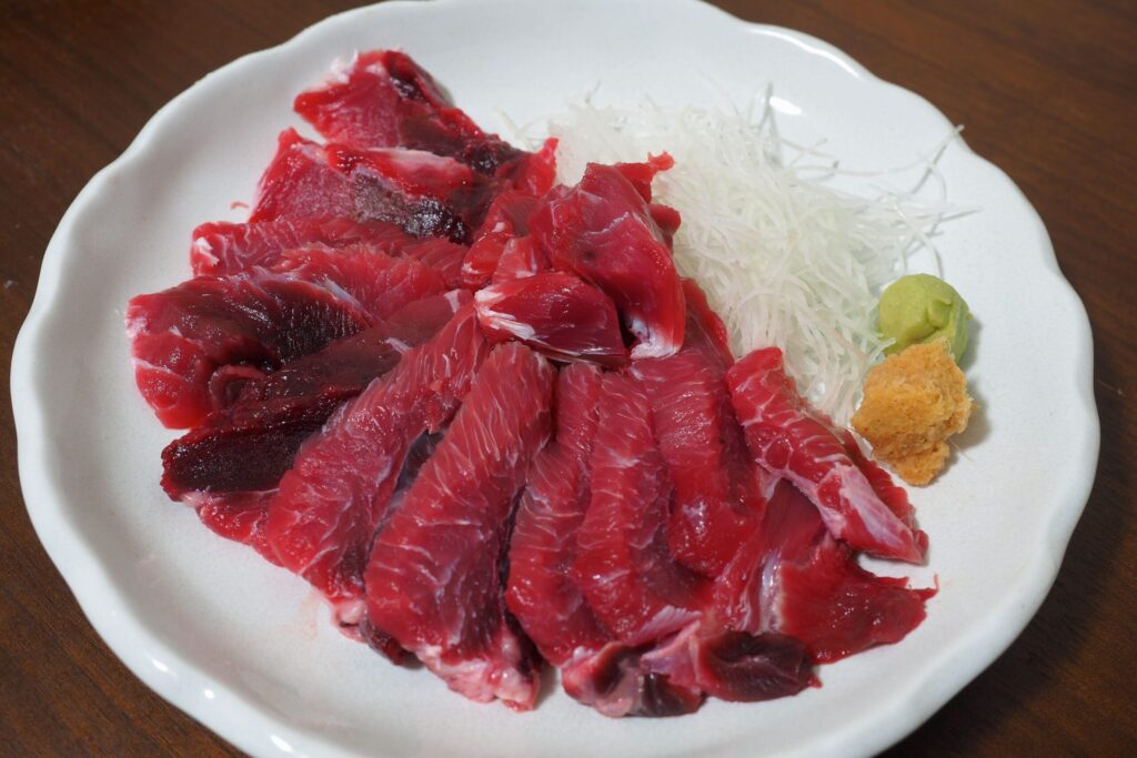 ほほ肉の刺身